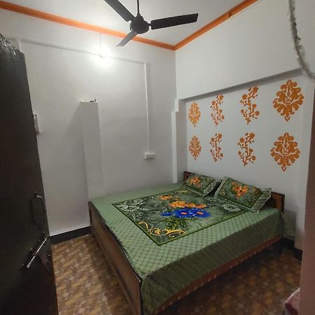 Awadh Guest House Ayodhya Exteriér fotografie